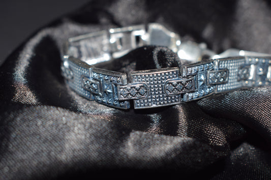 Alpaca Antique Silver Bracelet (Unisex)