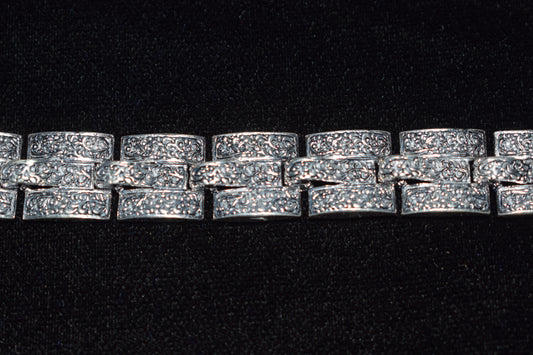 Regal Engrave Silver Bracelet