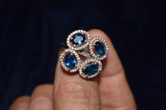 The Ocean Cluster Pure 925 Sterling Silver Ring