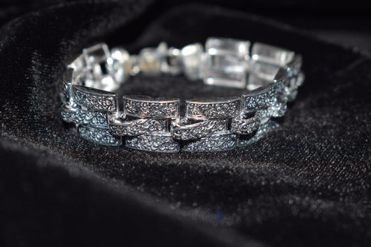Regal Engrave Silver Bracelet