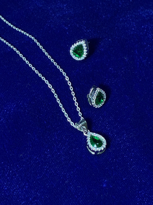 Green Tear 925 Silver Hallmarked Pendant Set with Earrings FREE 925 PENDANT CHAIN